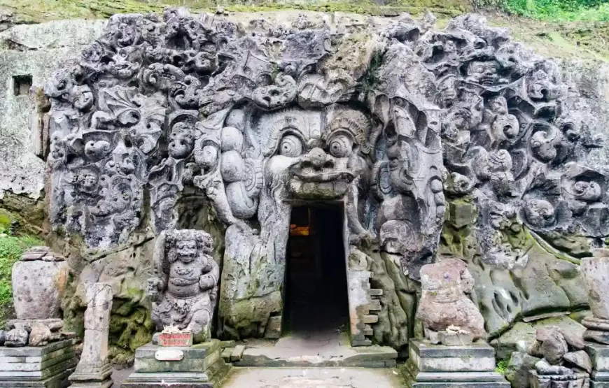 PAKET TOUR KELUARGA, PRIVATE 4 HARI /3 MALAM – BALI ZOO PARK