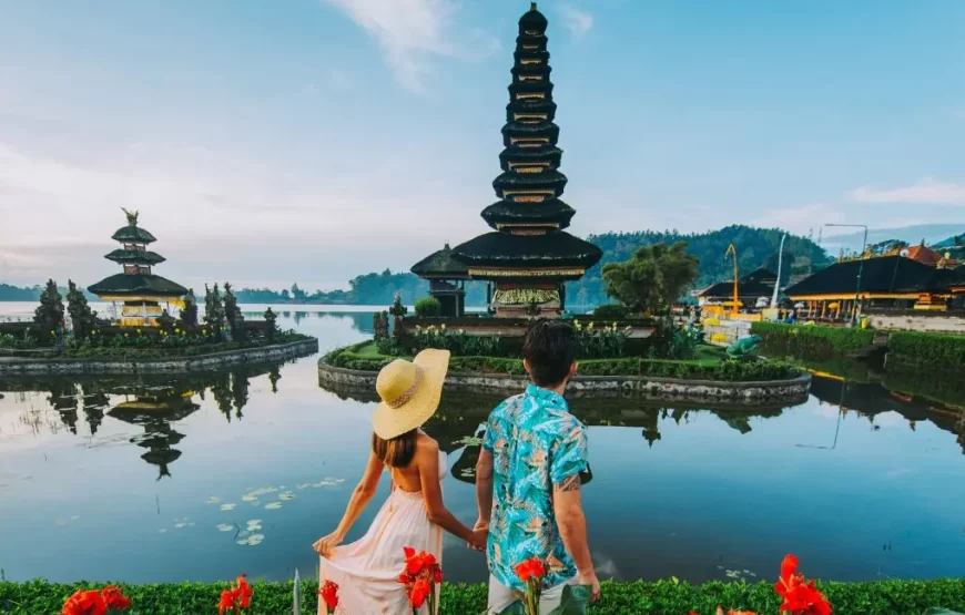 PAKET TOUR BULAN MADU – 4 HARI /3 MALAM + PIRATE DINNER CRUISE