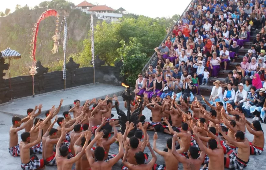 Paket Tour Group 4 Hari/3 Malam – Rafting